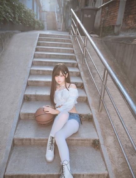 卖房子的女人免费观看全集