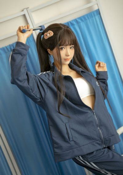 女邻居电影