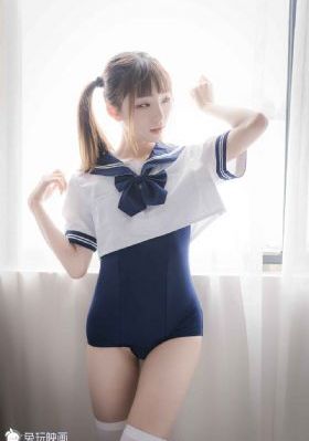 制服诱惑在线