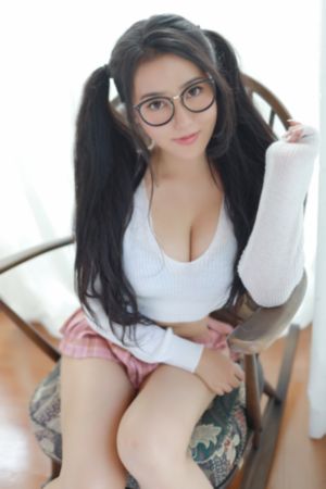 《爱情面前谁怕谁》电视剧