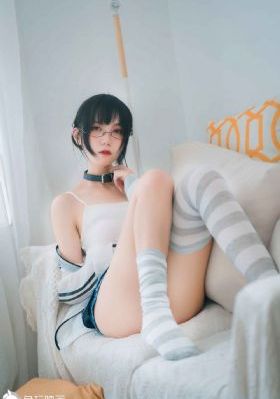 年轻的嫂子在线