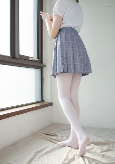 韩国电影年轻的嫂子在线观看